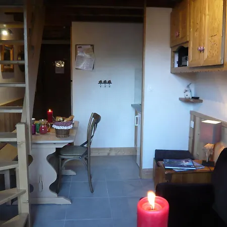 Les Edelweiss 3 Apartment